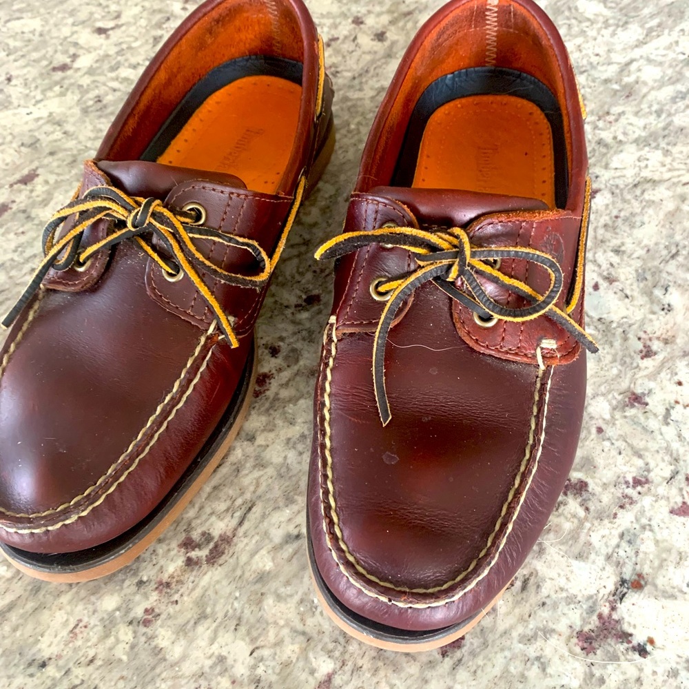 Men’s Timberland boat shoes. Size is 10 1/2 Wide